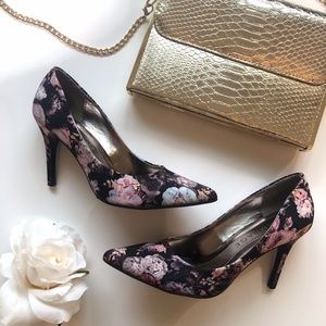 Rampage - Selana Black Floral Pumps